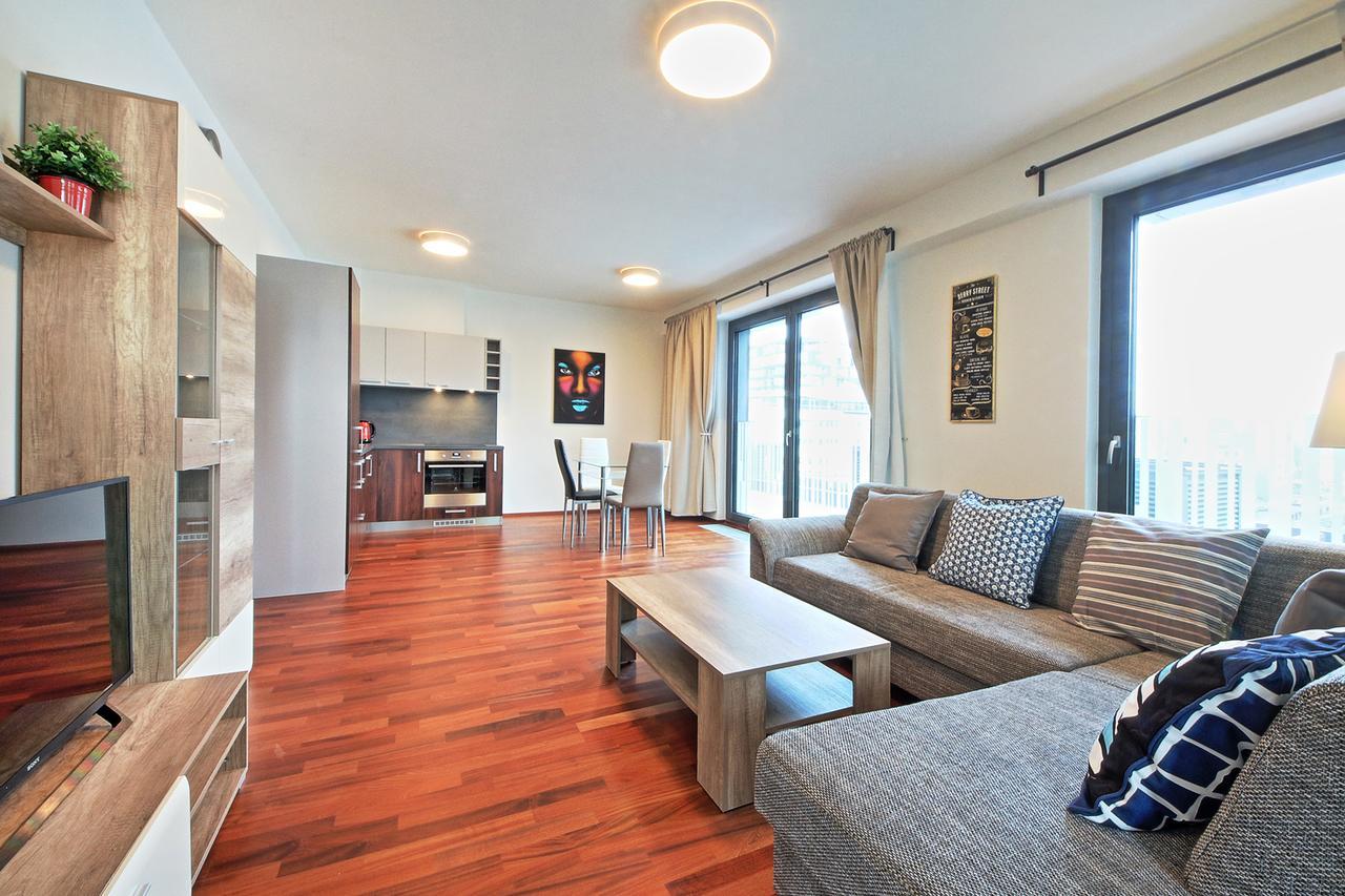 Ol Apartments Прага Экстерьер фото
