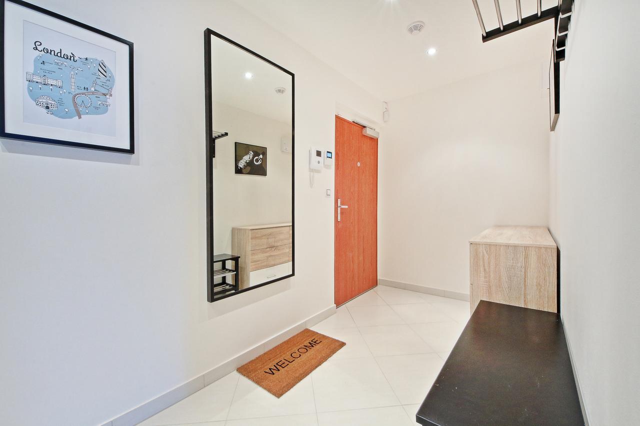 Ol Apartments Прага Экстерьер фото