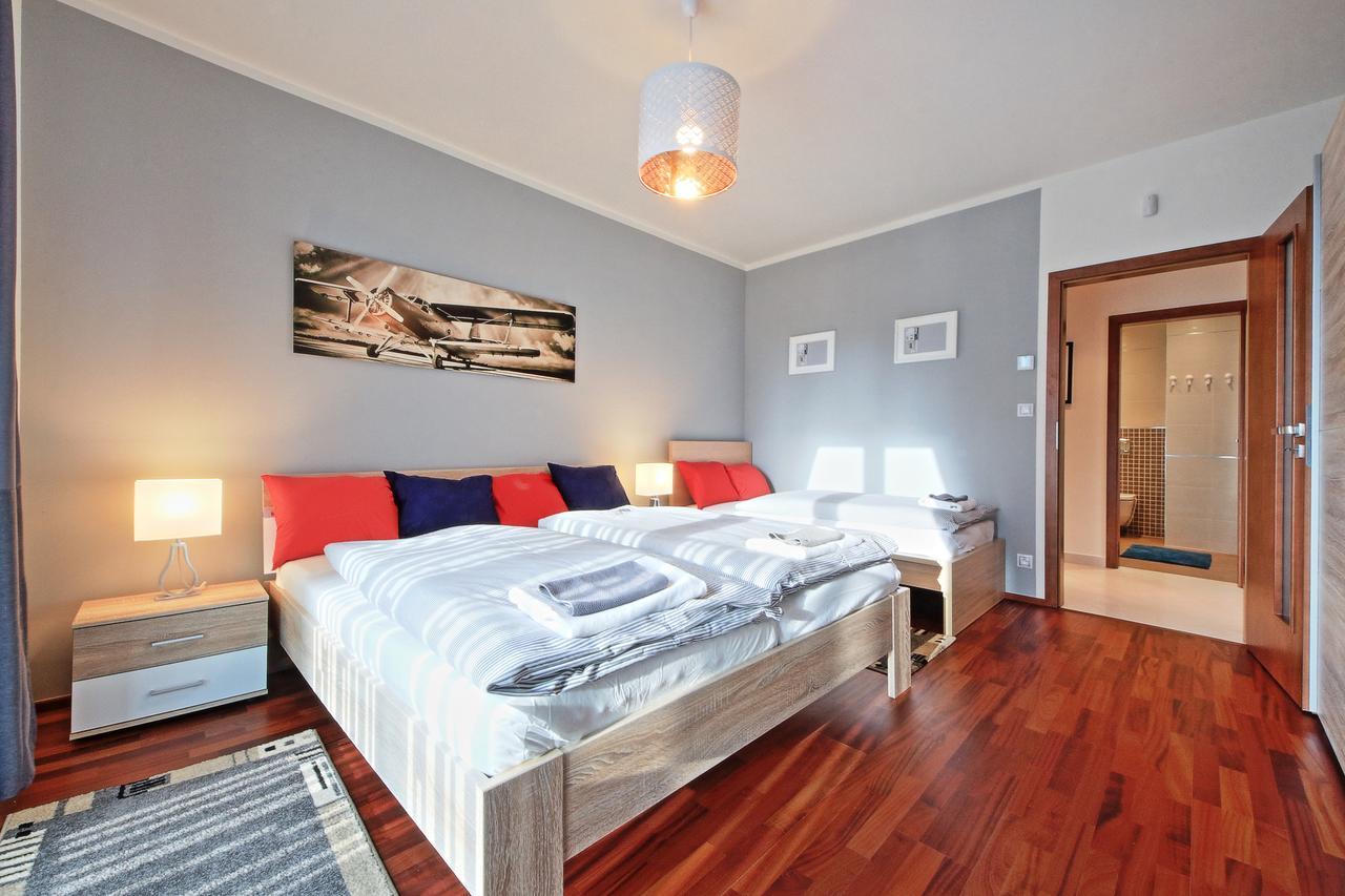 Ol Apartments Прага Экстерьер фото